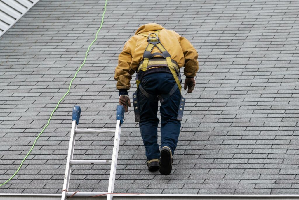 Top Tips for Finding a Local Roofing Company