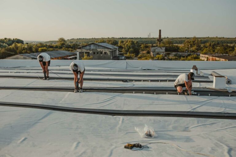 Why Choose Our Commercial Roof Repair Specialists?